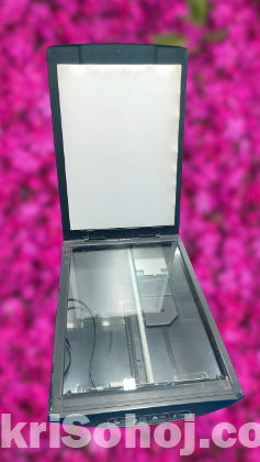 Canon LiDE 120 Compact and Stylish Flatbed Scanner (USED)